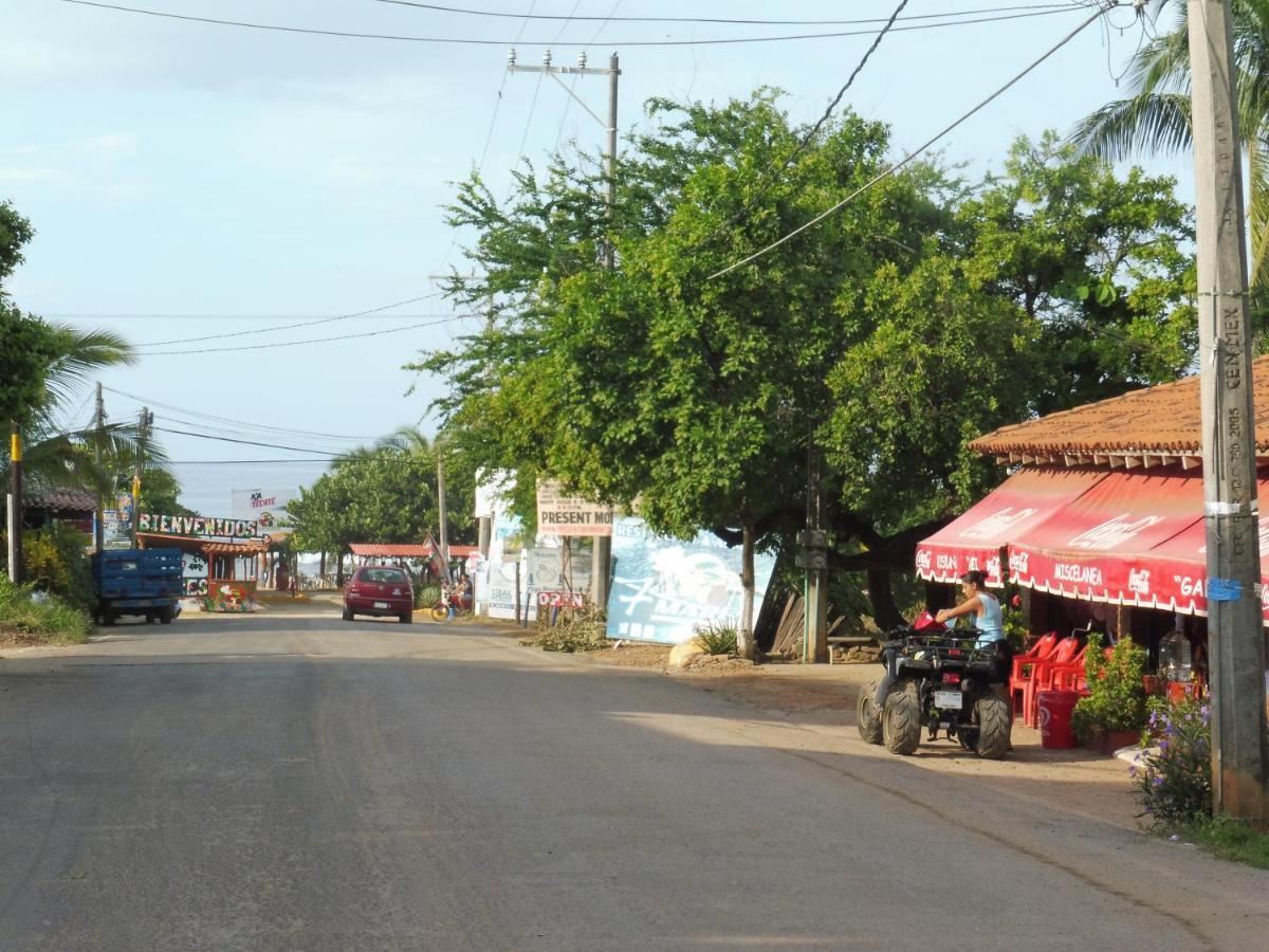 Casa De La Costa Acomodação com café da manhã Troncones Exterior foto